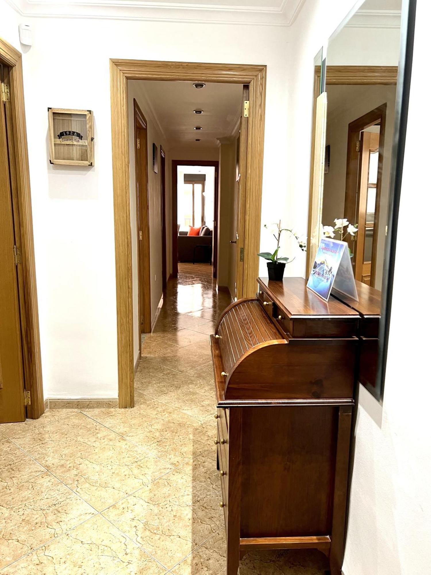 Moderno Y Acogedor Apartamento Para 6 Personas บาเลนเซีย ภายนอก รูปภาพ